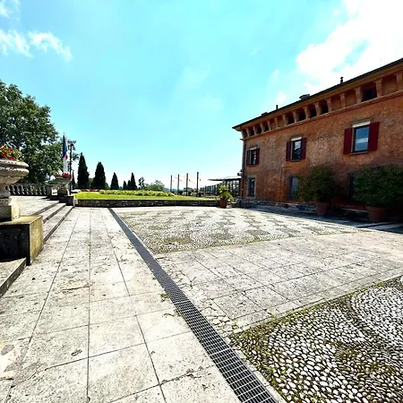 Garda Golf Trilocale Con Veranda E Piscina * 索亚诺·德尔·拉戈